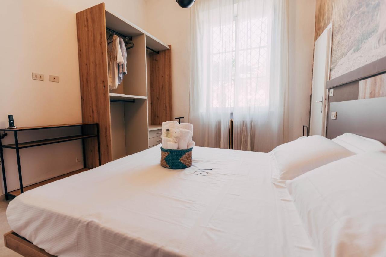 Villa Giulietta Hotel Кастильончелло Экстерьер фото
